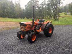 1986 Kubota b8200